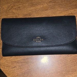 Authentic coach trifold wallet lightly used